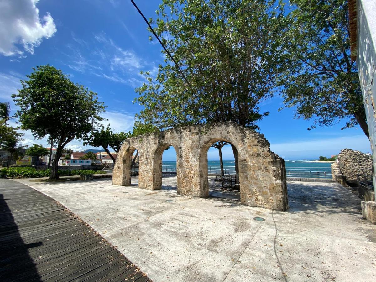 Villa Phare Caraibes Guadeloupe - Rooftop Jacuzzi & Ocean View Le Moule Εξωτερικό φωτογραφία